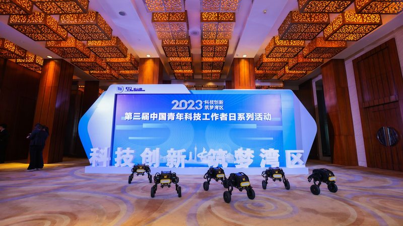 小标题：RPA的兴起与普及